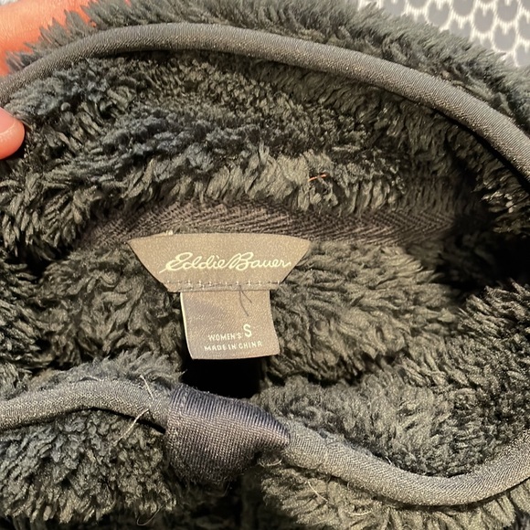 Eddie Bauer Womens size small fuzzy zip-up - Picture 2 of 5